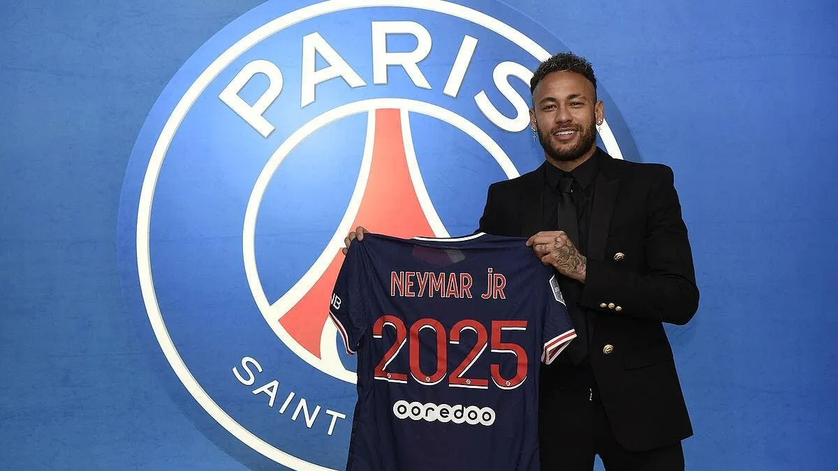 officiel neymar prolonge au psg jusqu en 2025 3 313593