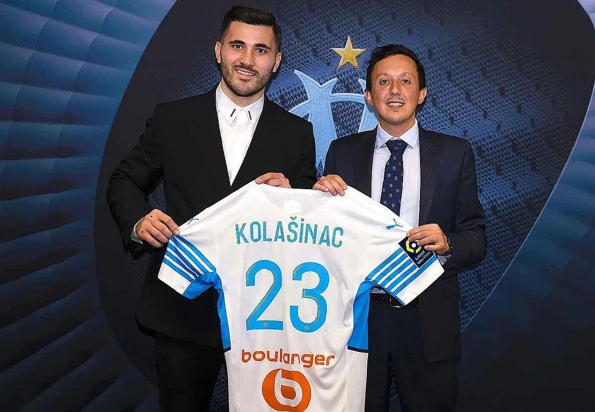 officiel sead kolasinac signe a l om kolasinac 332741