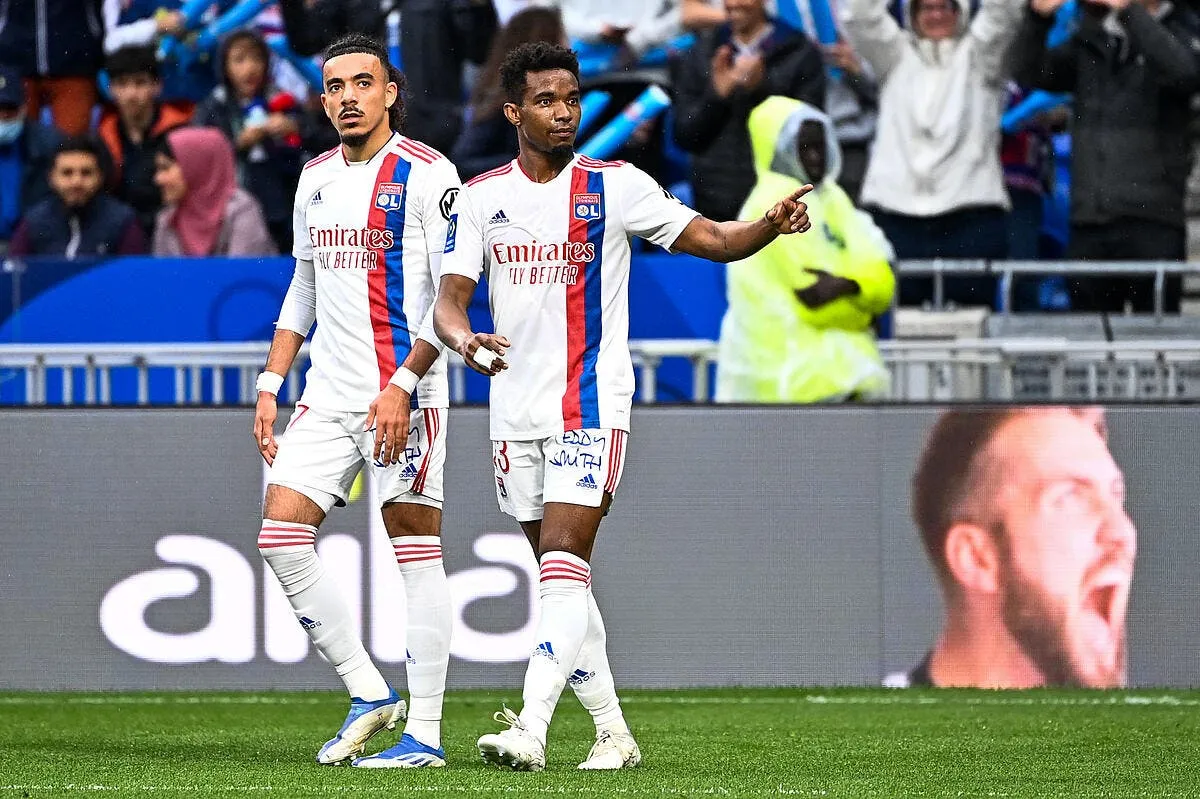 officiel thiago mendes ne quitte pas l ol il prolonge icon adi 9816 343623