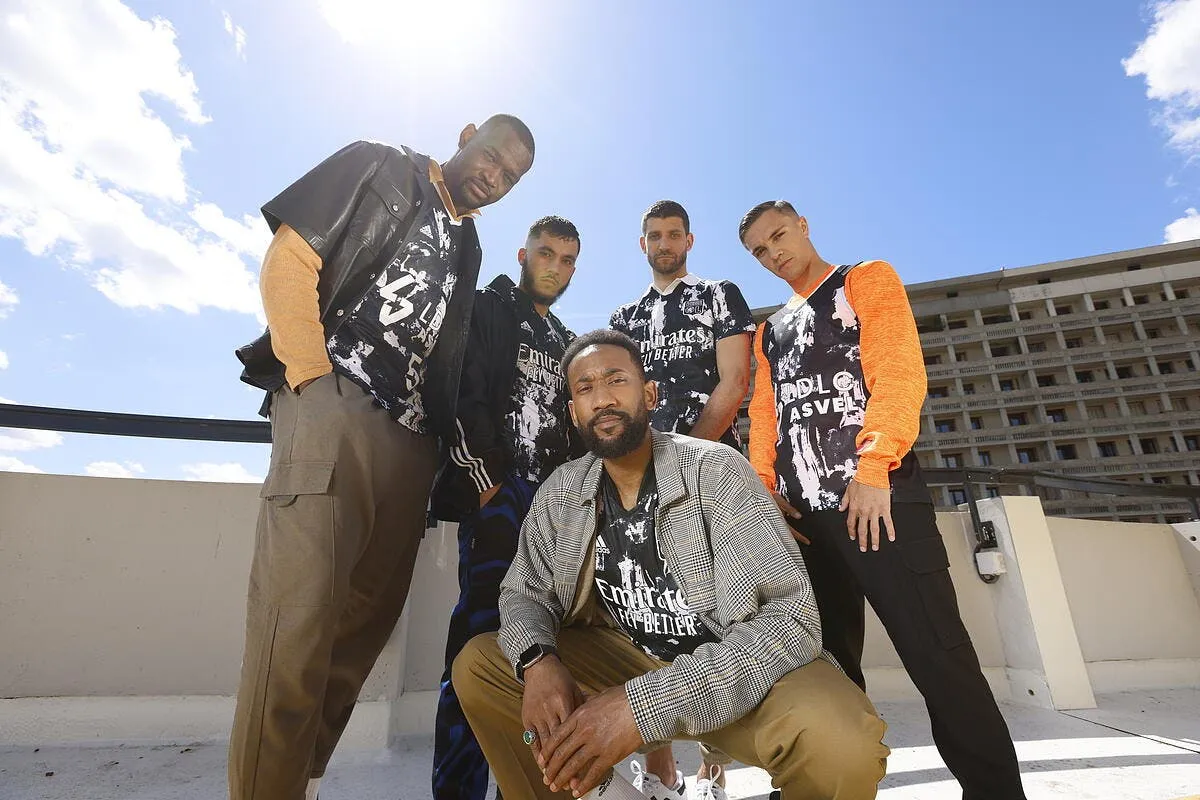 ol adidas ose un maillot commun au football et au basket image007 322483