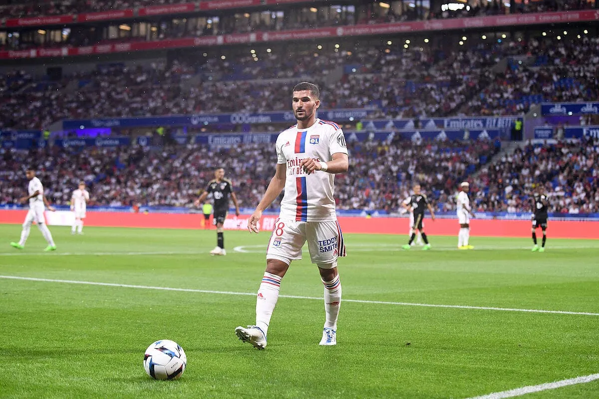 ol aouar ecarte du groupe contre troyes icon pl2 0663 348249