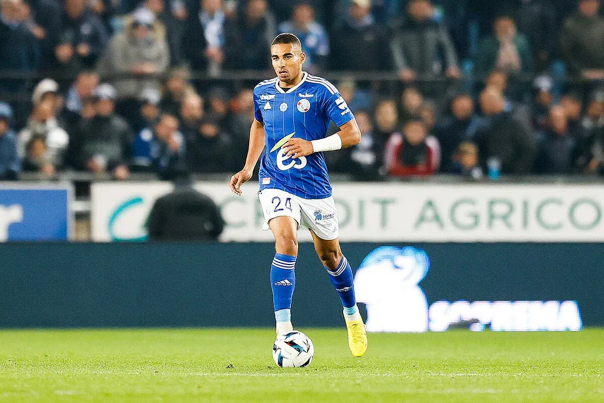 ol apres lovren ca va encore bouger en defense djiku 2 355314