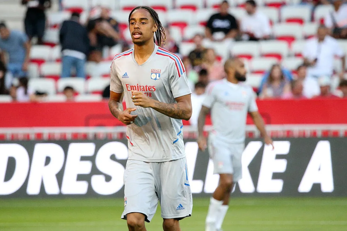 ol barcola au psg blanc prepare un coup icon b28y6615 363168