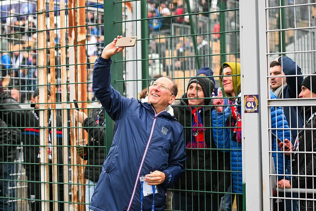 ol biere mcdo textor s eclate comme un fou avec lyon icon dsc 1454 370239