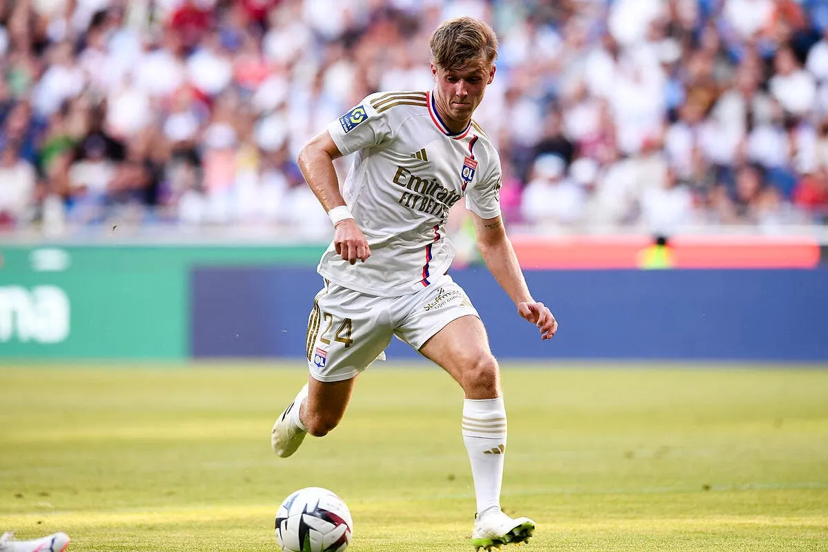 ol blanc veut l ecarter lepenant voit deux issues lepenant 1 364731