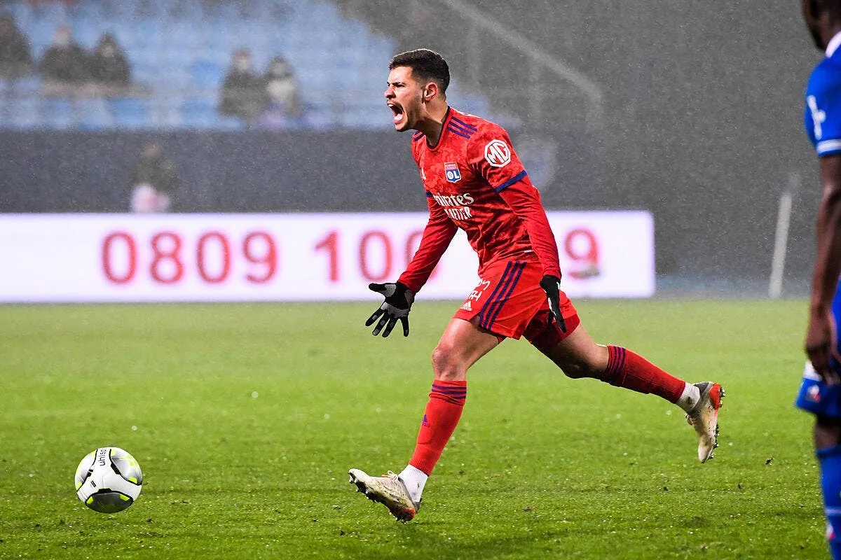 ol bruno guimaraes victime d un coup de folie italien icon 021692 0056 332707