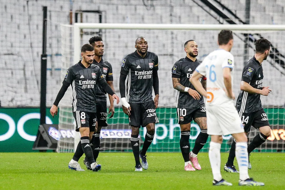 ol ces joueurs qui veulent partir ca plombe le groupe icon d1r7242 320003