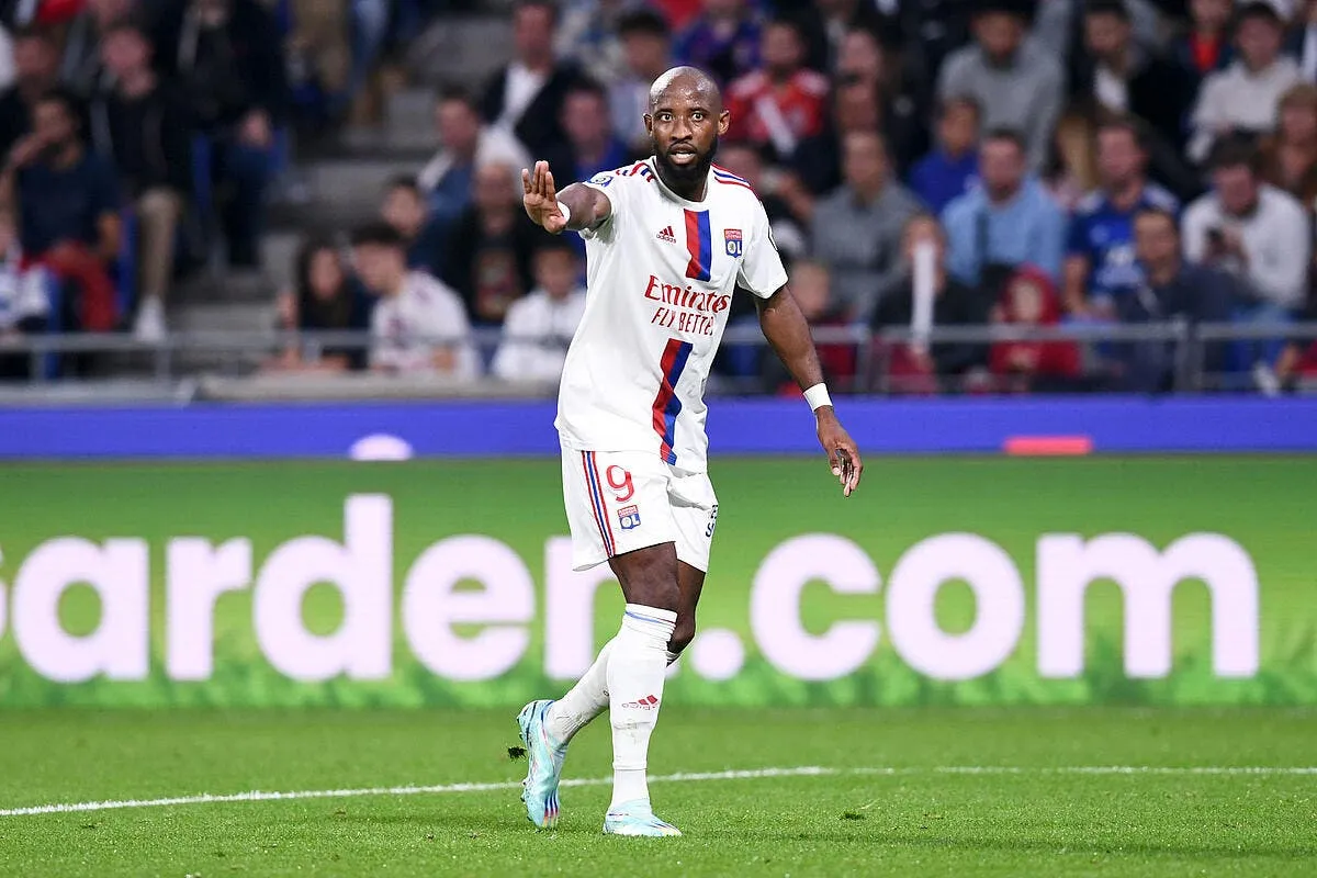 ol dembele voit triple lyon reussit sa rentree icon pl5 9069 354202