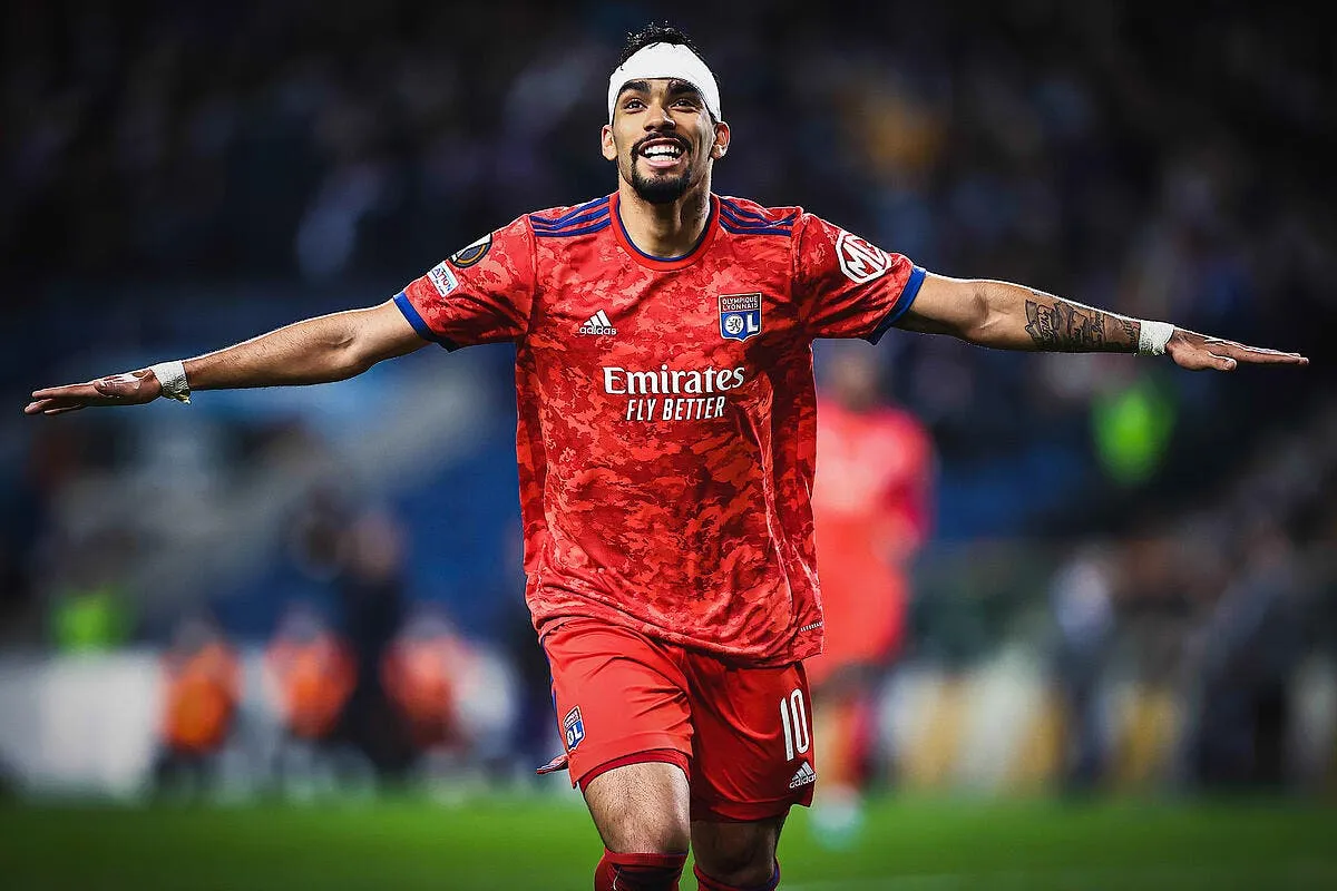 ol denis balbir encense l ol et lucas paqueta icon sipausa 38062746 336509