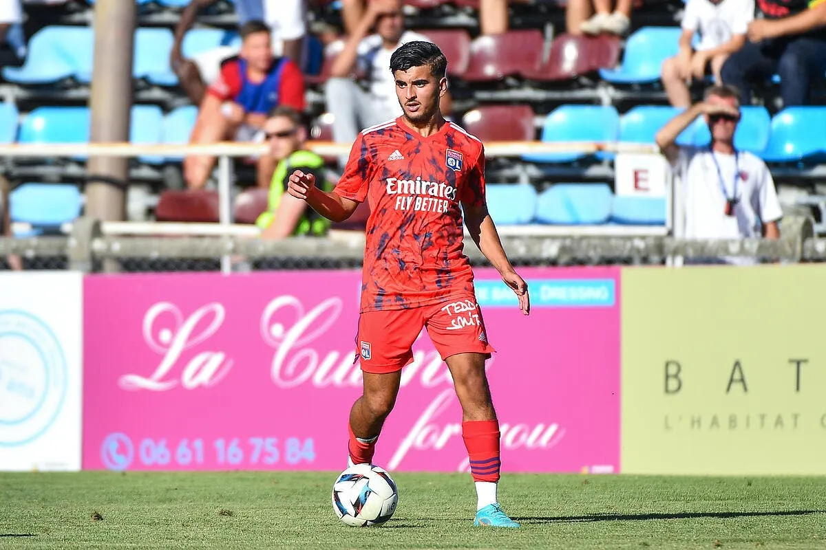 ol el arouch toujours pas en pro hugo guillemet enrage icon 12072022 arl 2027 2 354569