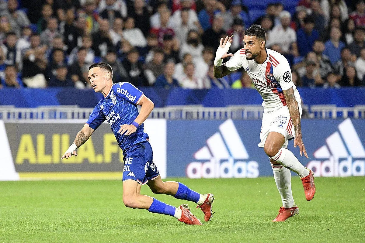ol emerson sera bien suspendu pour asse lyon icon cas6111 324799