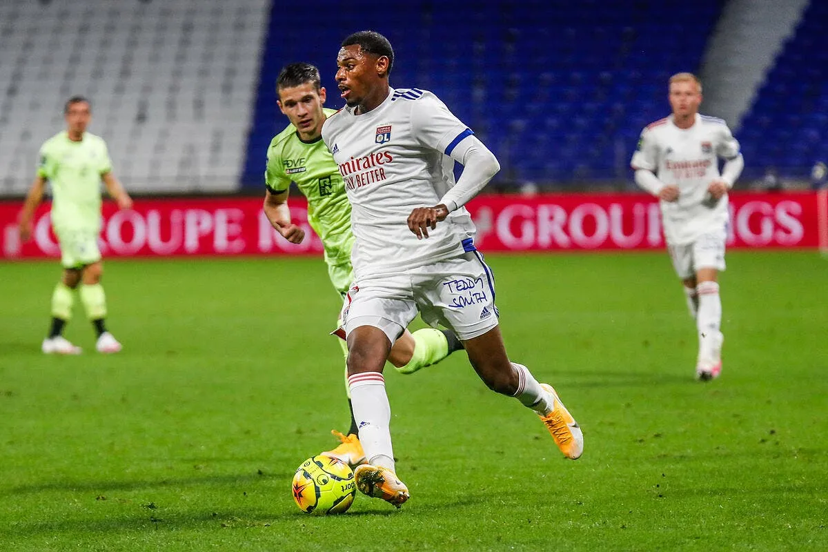 ol garcia parti reine adelaide jubile icon 25i5873 copie 315743