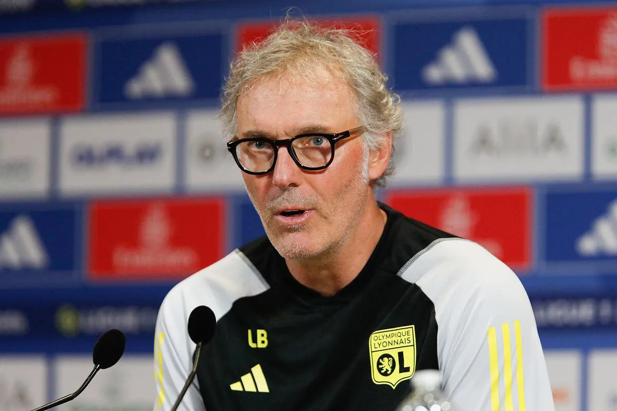 ol laurent blanc craint le depart d un nouveau cadre icon 25i8248 364251