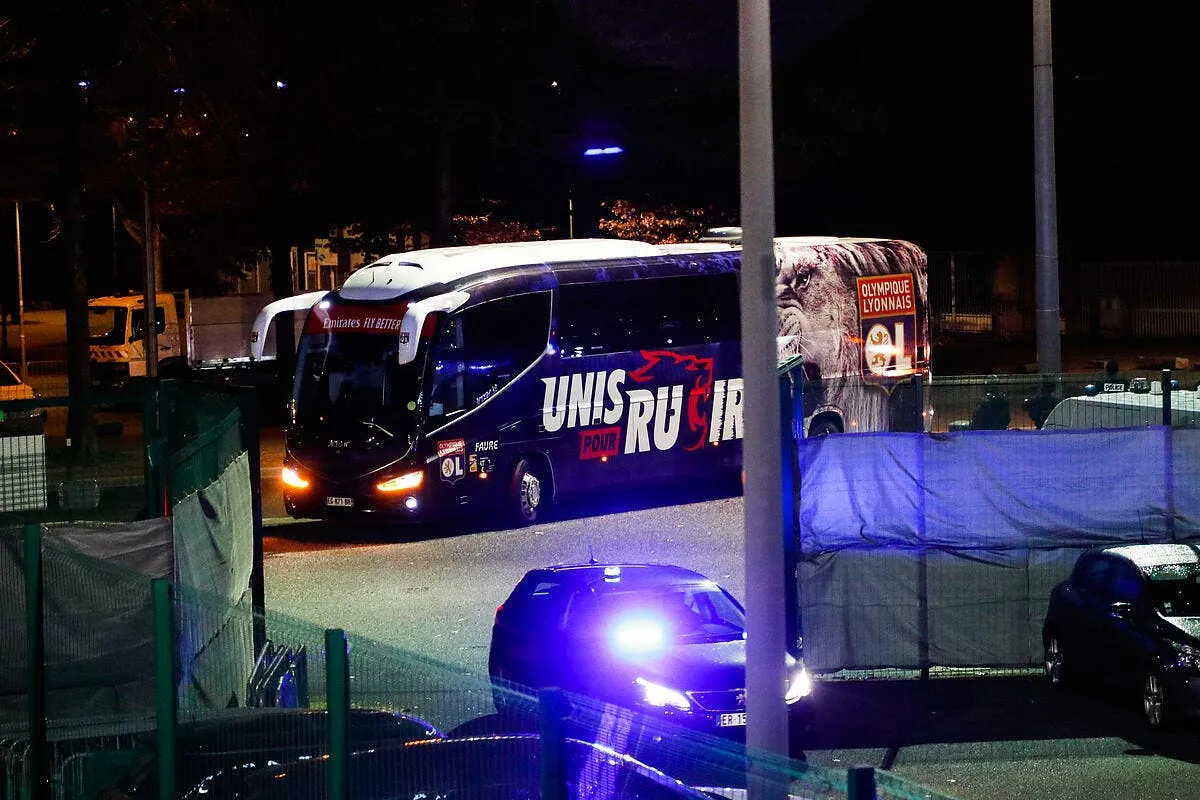 ol le communique covid 19 des supporters lyonnais a 305083