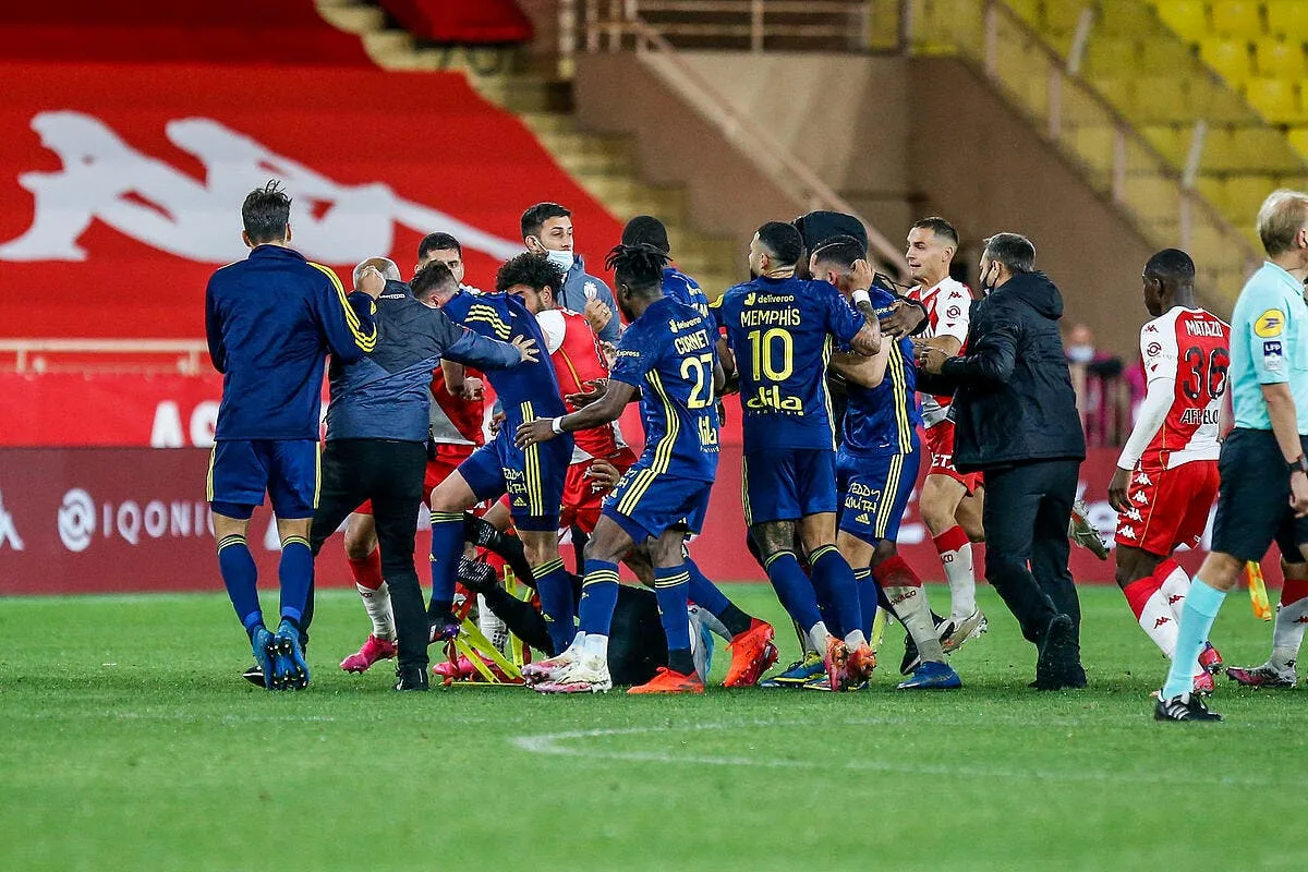 ol les lyonnais agresses a monaco aulas avait raison icon d1r2053 313387
