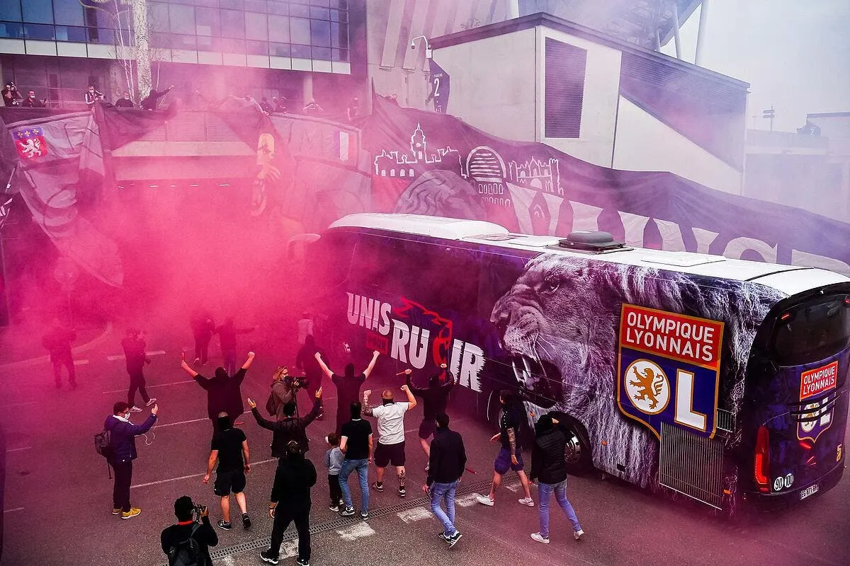 ol lyon lance ses abonnements icon bap 250421 93 007 317781