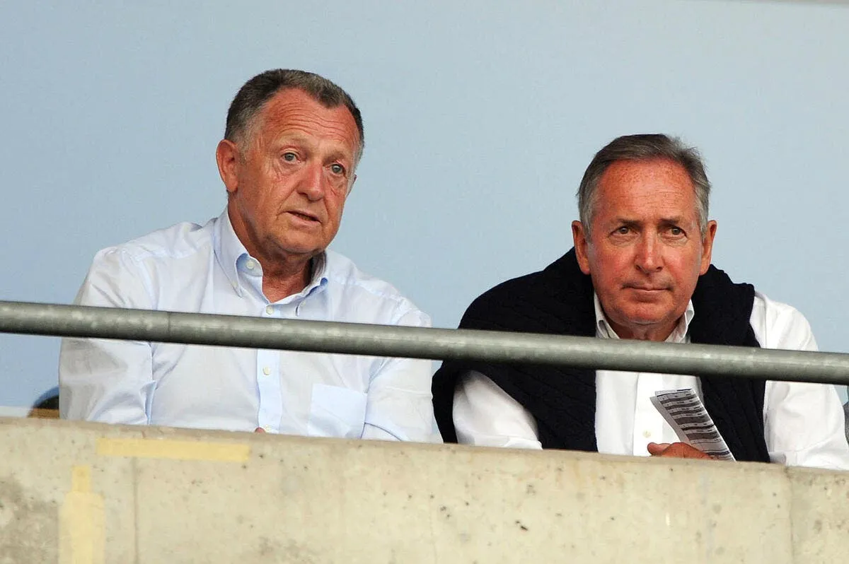 ol lyon liverpool organise en memoire de gerard houllier icon jpt 310711 05 37 306419