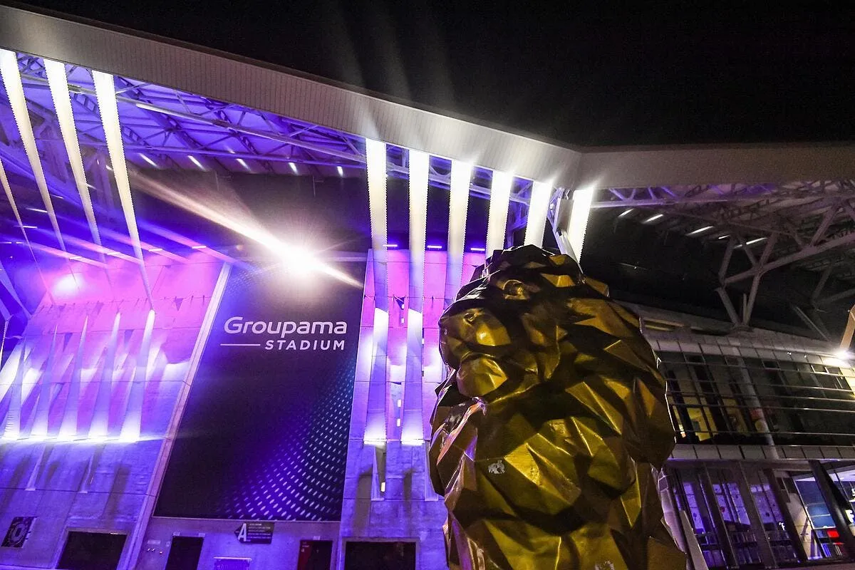 ol lyon ne connait pas la crise et lache 140 me icon bap 161220 93 013 307175