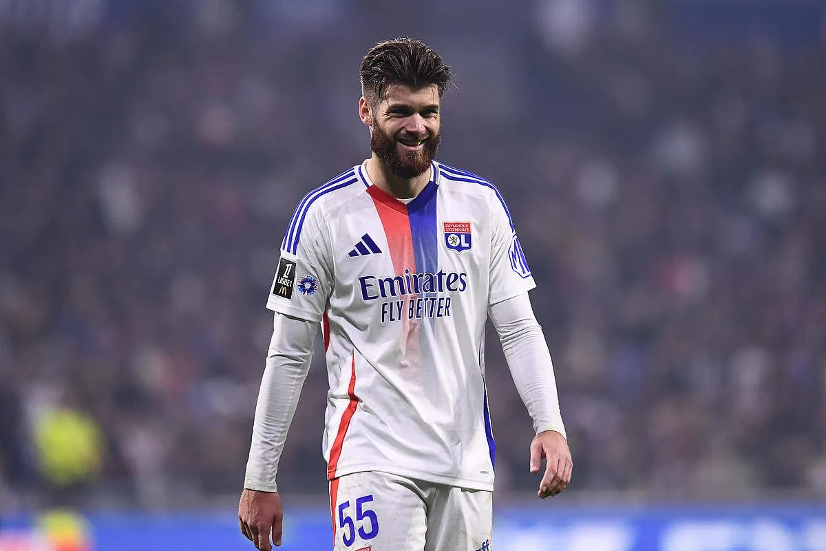 ol manque de discipline un titulaire se met en danger caleta car 14 385920