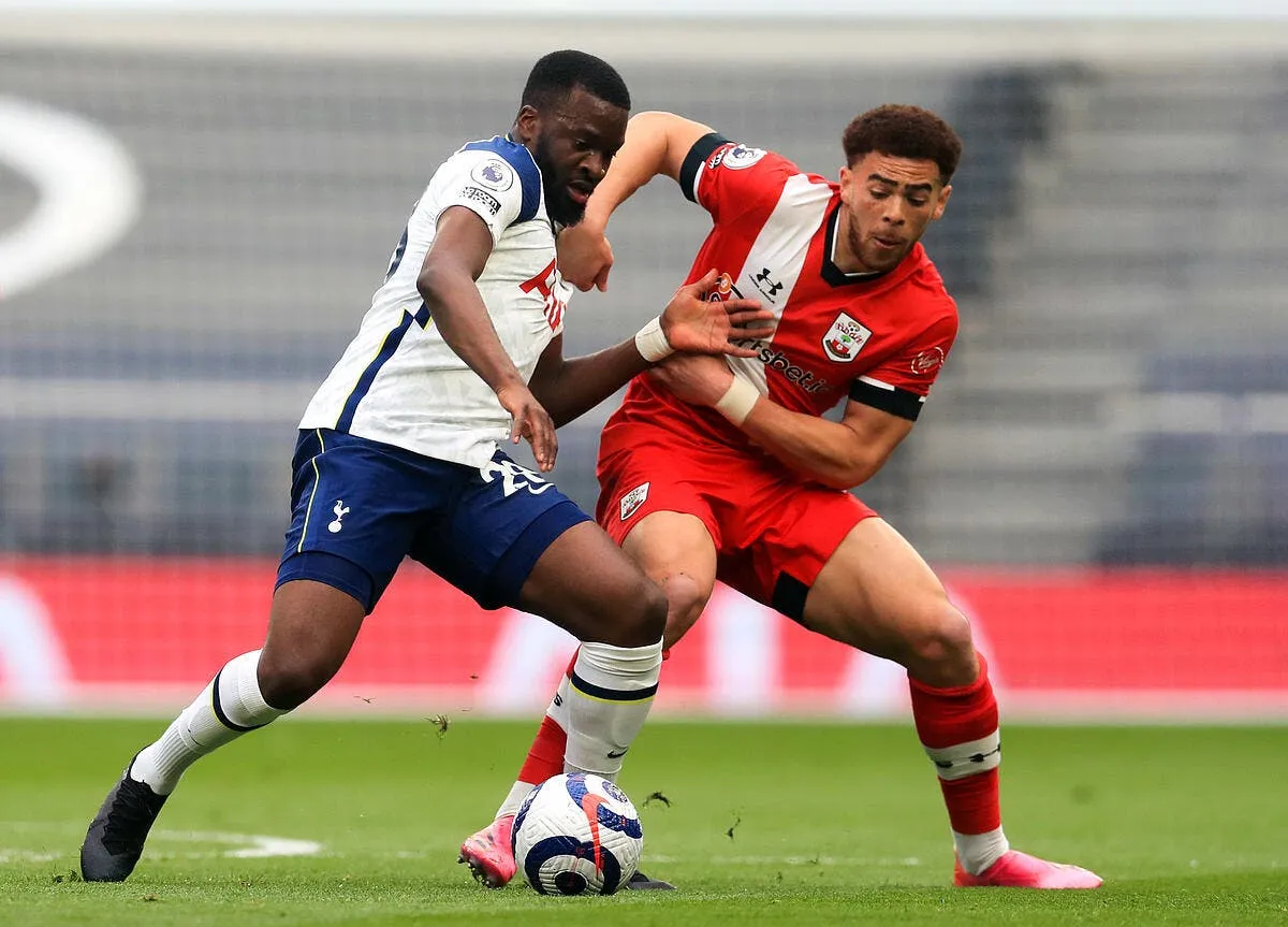 ol ndombele contre aouar lyon n a pas les moyens icon 59320613 321885