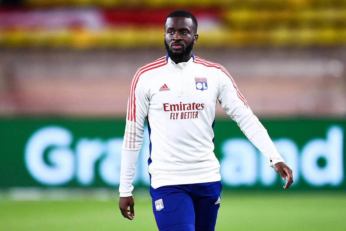 ol ndombele voit bien l ol champion d europe icon pl5 0218 334157