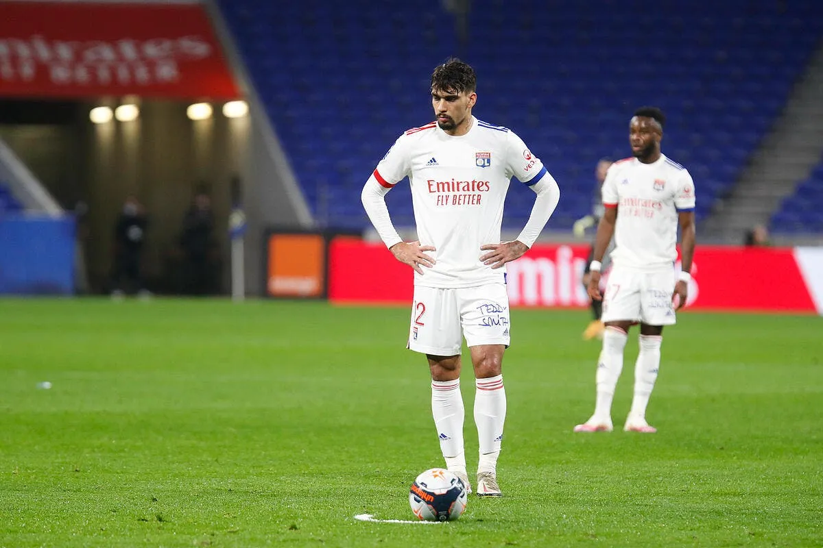 ol paqueta sort du lot c est le facteur x de lyon icon 25i6549 copie 306535