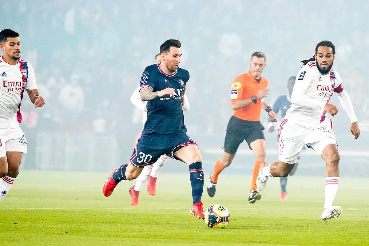 ol peter bosz fait une annonce dramatique pour le football icon 19092021 pf10229 328161