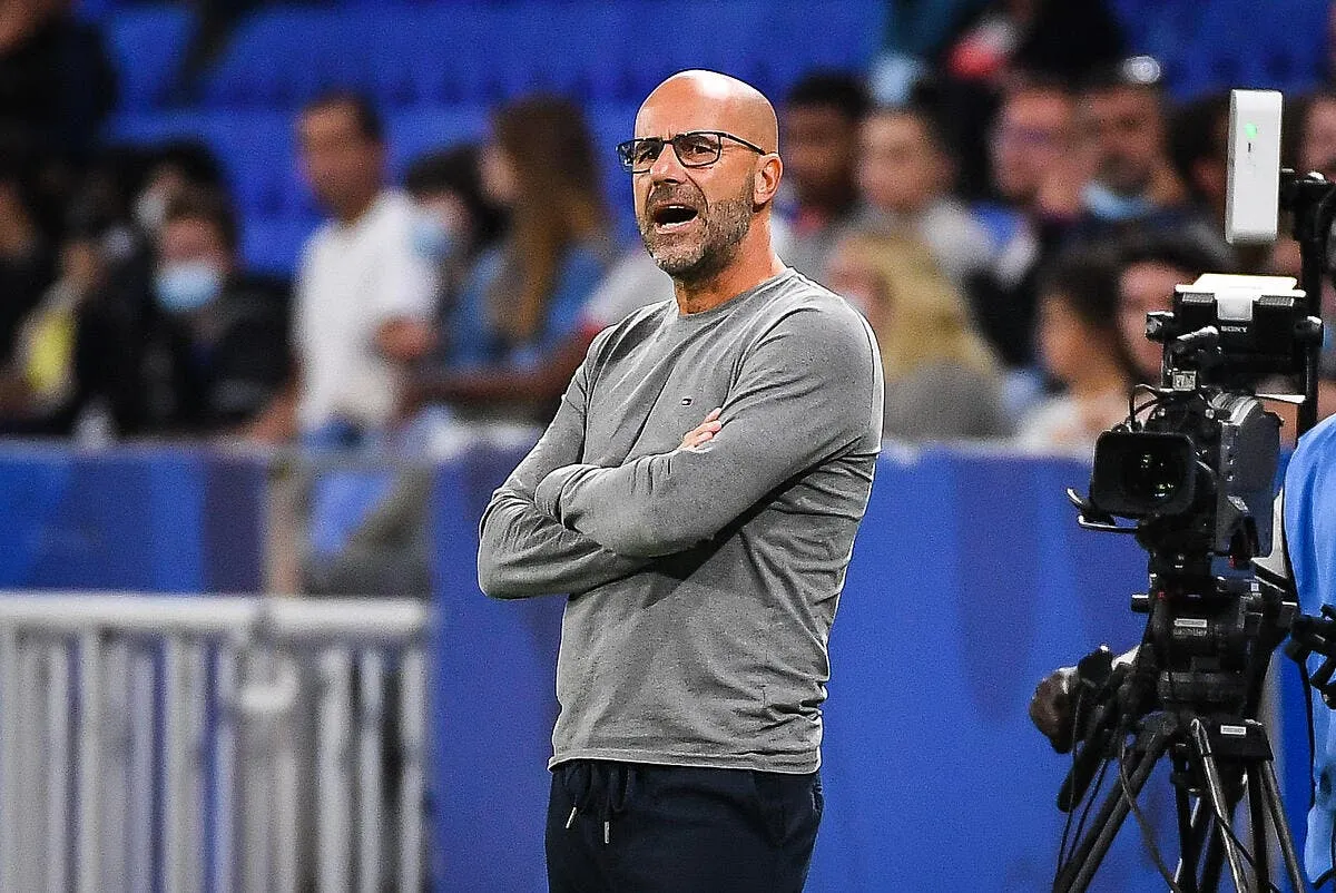 ol peter bosz ne rigole pas avec la fin du mercato icon mm1 1130 320849