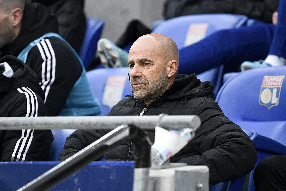 ol peter bosz tacle west ham et mobilise ses supporters icon cas7695 1 338993