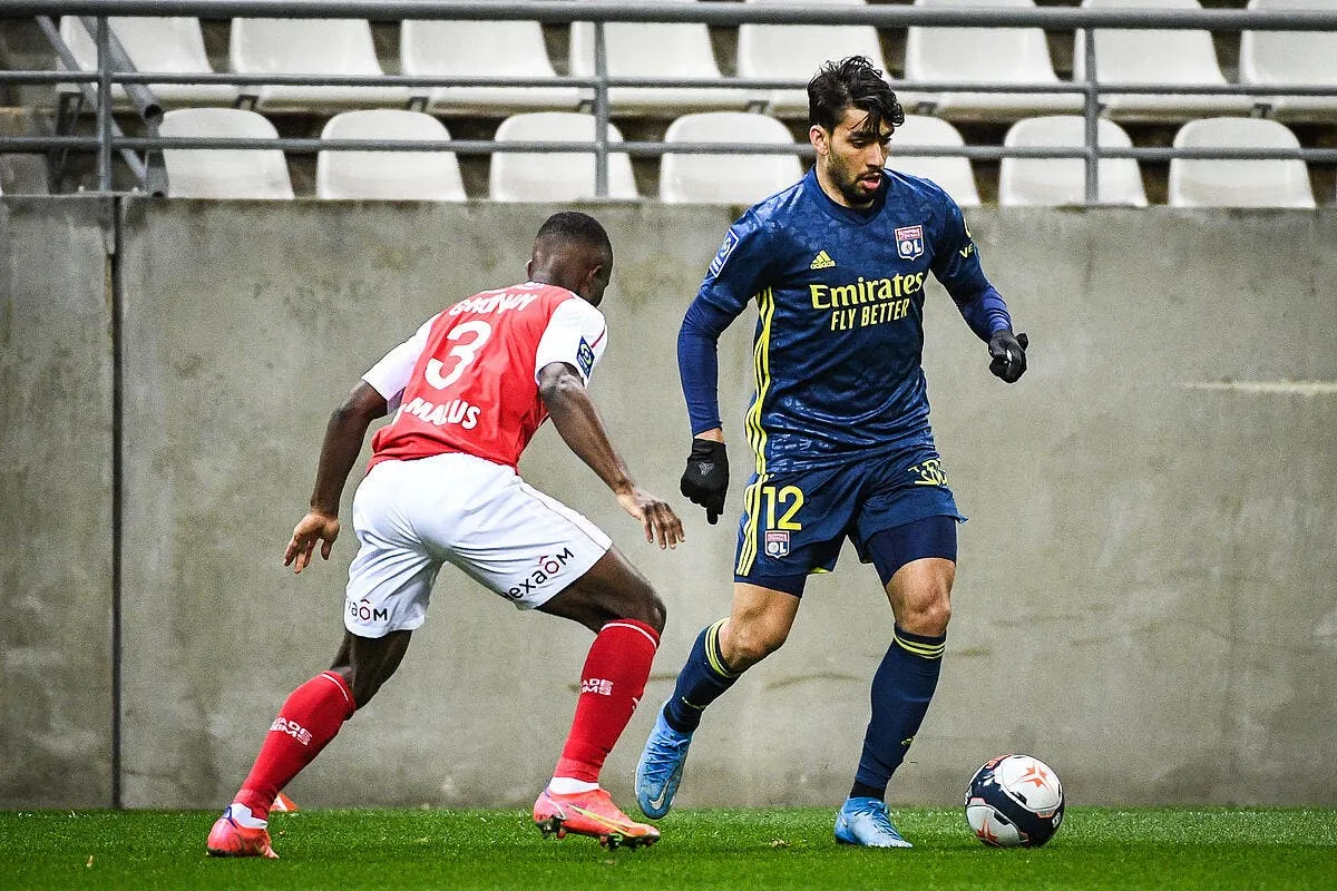 ol pierre menes detruit la theorie du complot anti lyon icon mm1 5254 1 309109