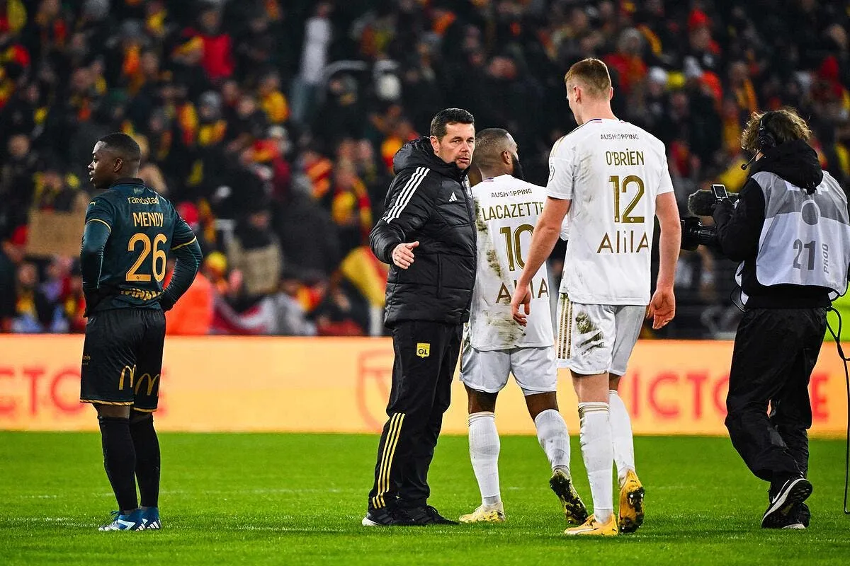 ol pierre sage plus qu un interimaire textor et friio ne disent pas non icon iconsport z91 9691 368776