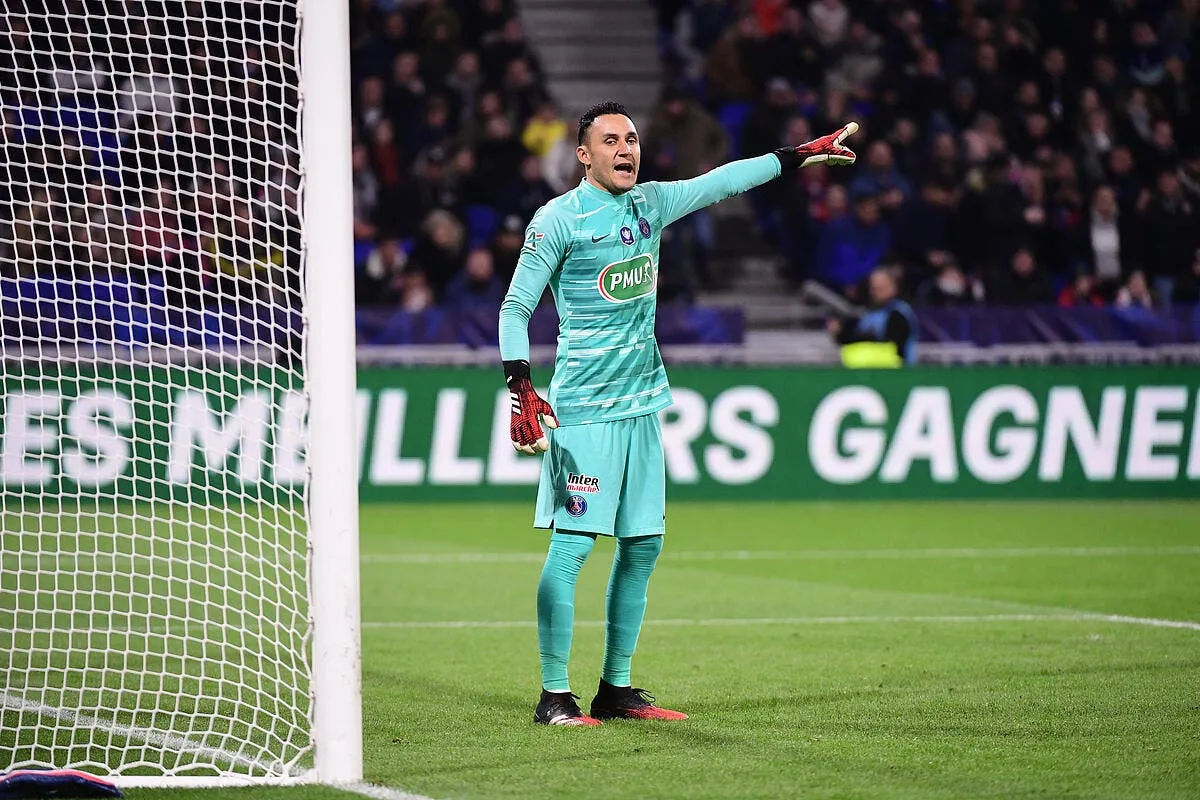ol psg navas ou lopes pour lui y a pas photo icon winter 04032020122316 309733