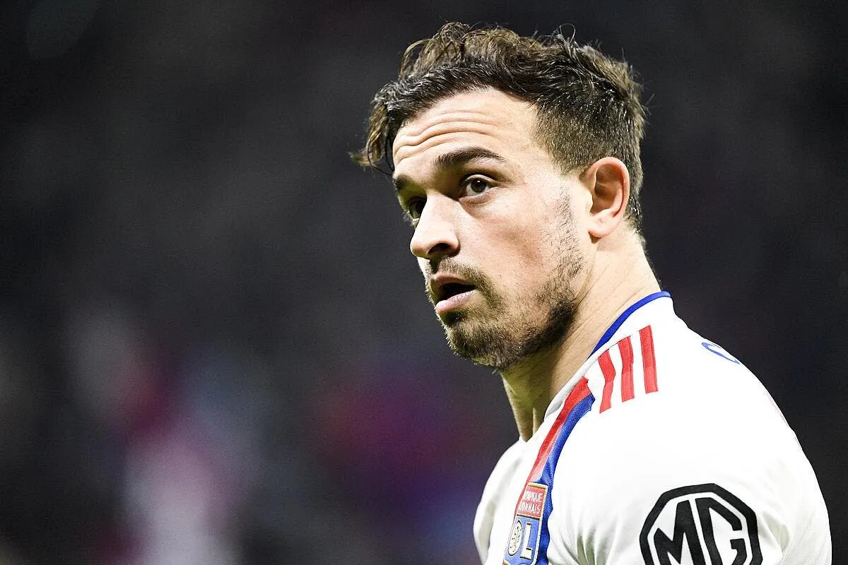 ol shaqiri rappele a l ordre avec le derby asse lyon icon cas0555 324957
