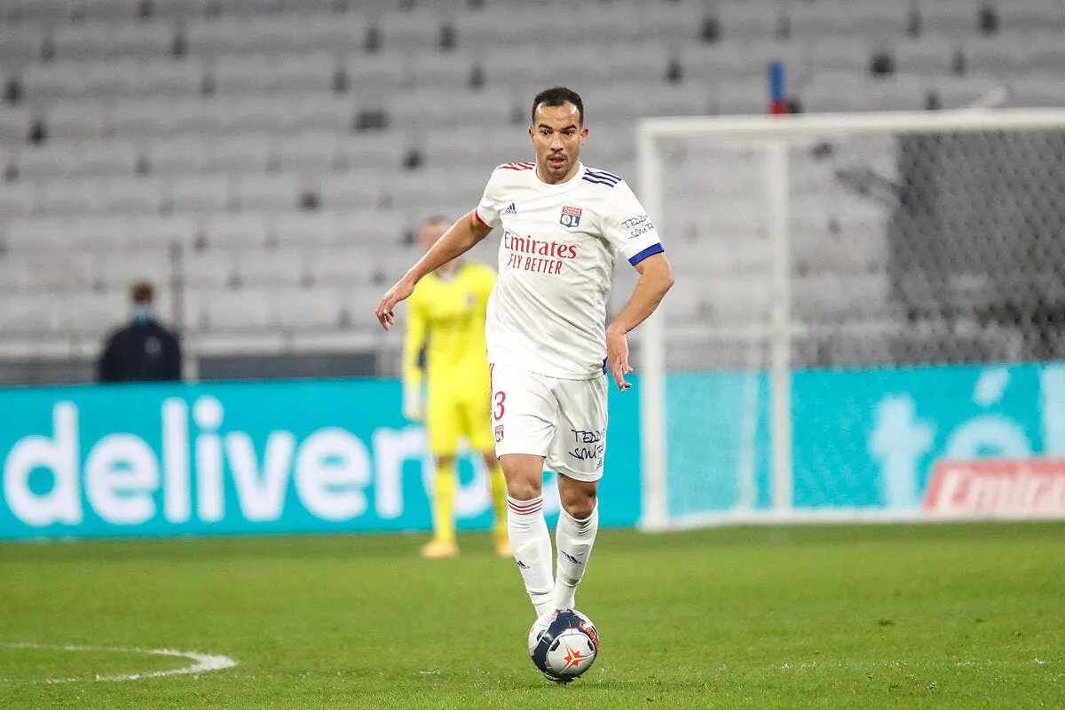 ol signer a lyon ca lui a coute un bras icon 25i2650 copie 320247