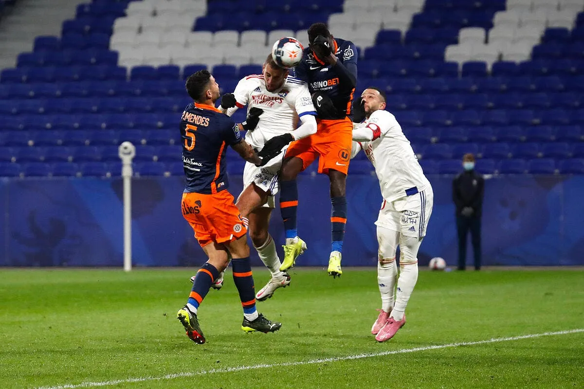 ol slimani la seule bonne nouvelle pour lyon icon 25i3391 copie 306761