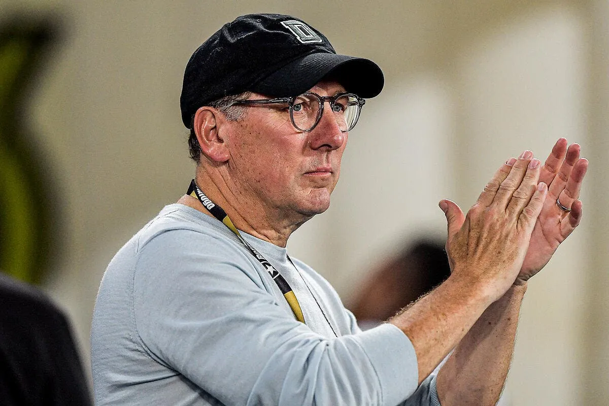 ol textor vend deux bijoux de famille c est confirme icon iconsport sipausa 49339826 367949