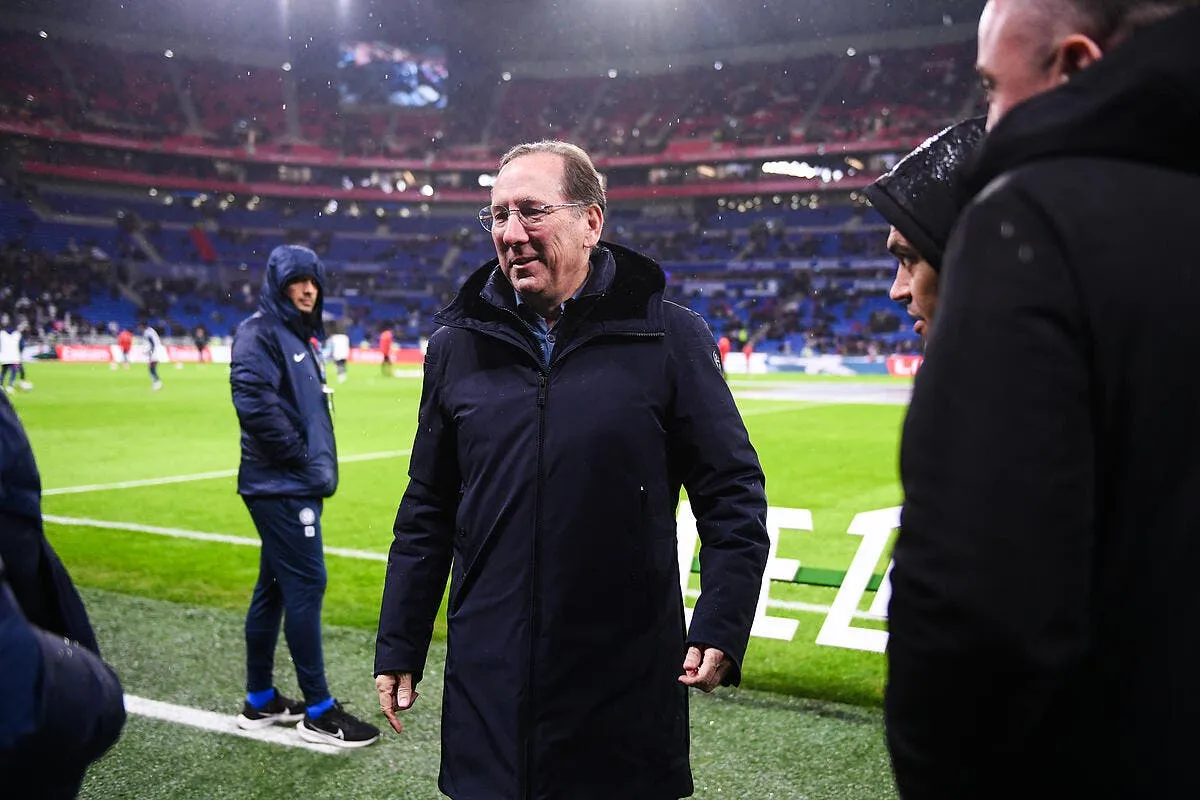 ol textor vend le centre de formation les supporters craignent le pire iconsport 248517 0004 386704