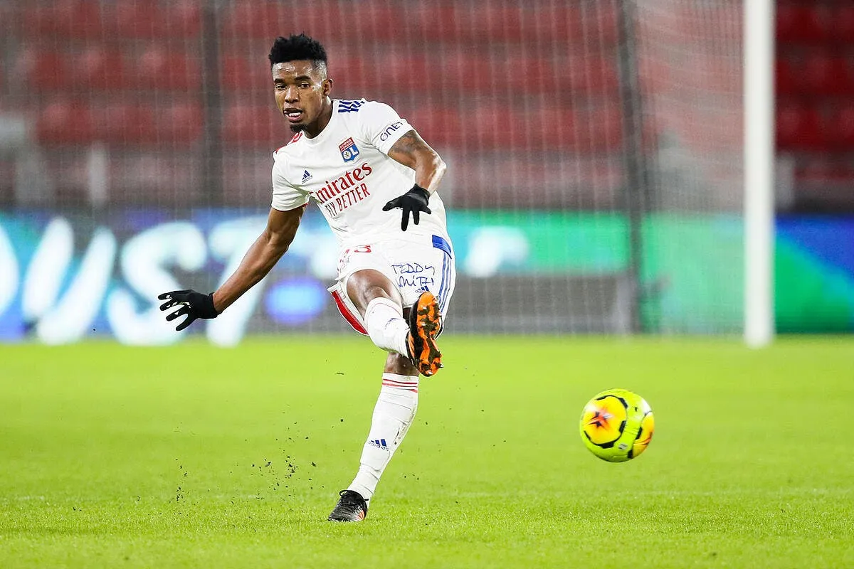 ol thiago mendes l a supplie juninho a ete sans pitie thiago mendes 6 305225