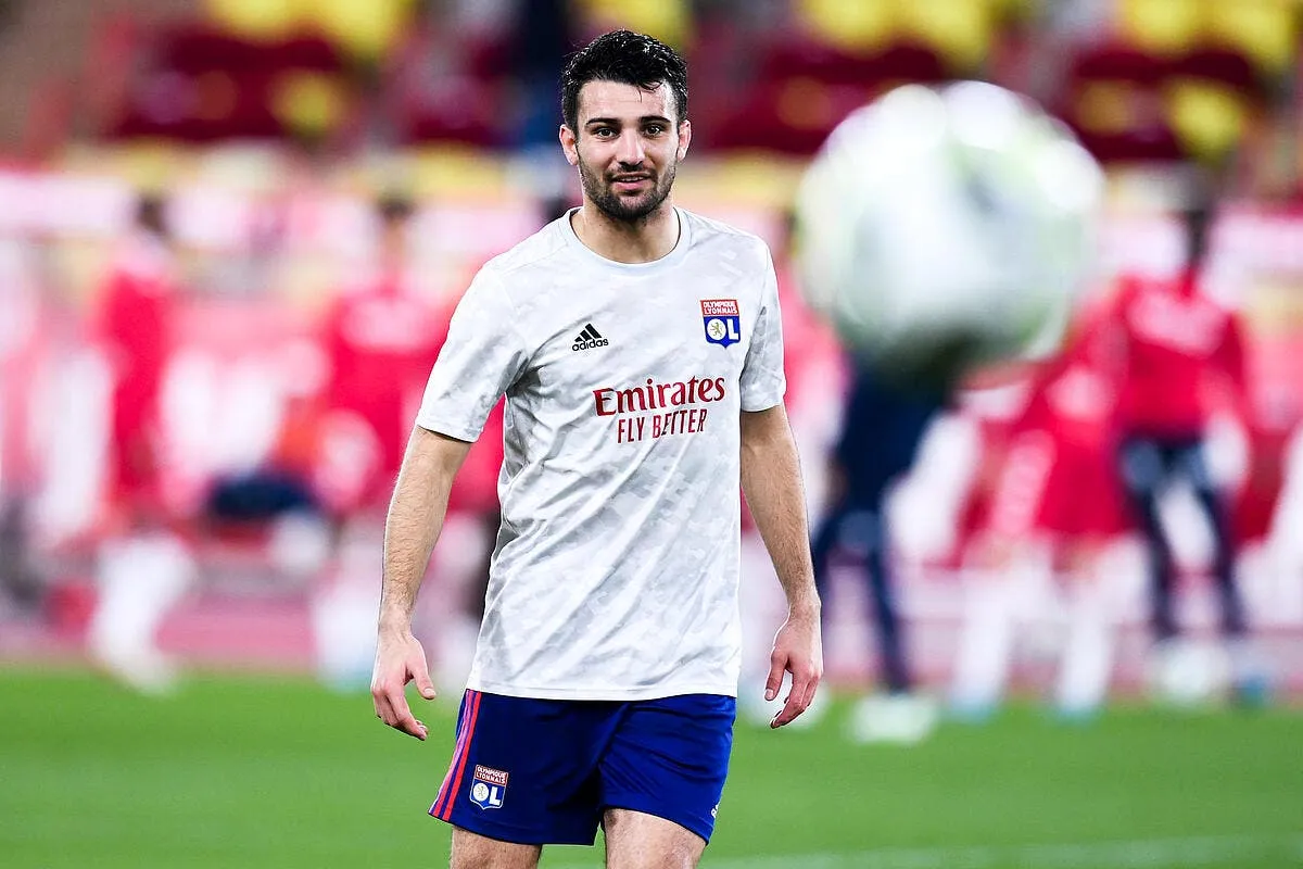 ol toko ekambi et bosz defendent dubois renie par ses supporters icon pl5 0287 334977