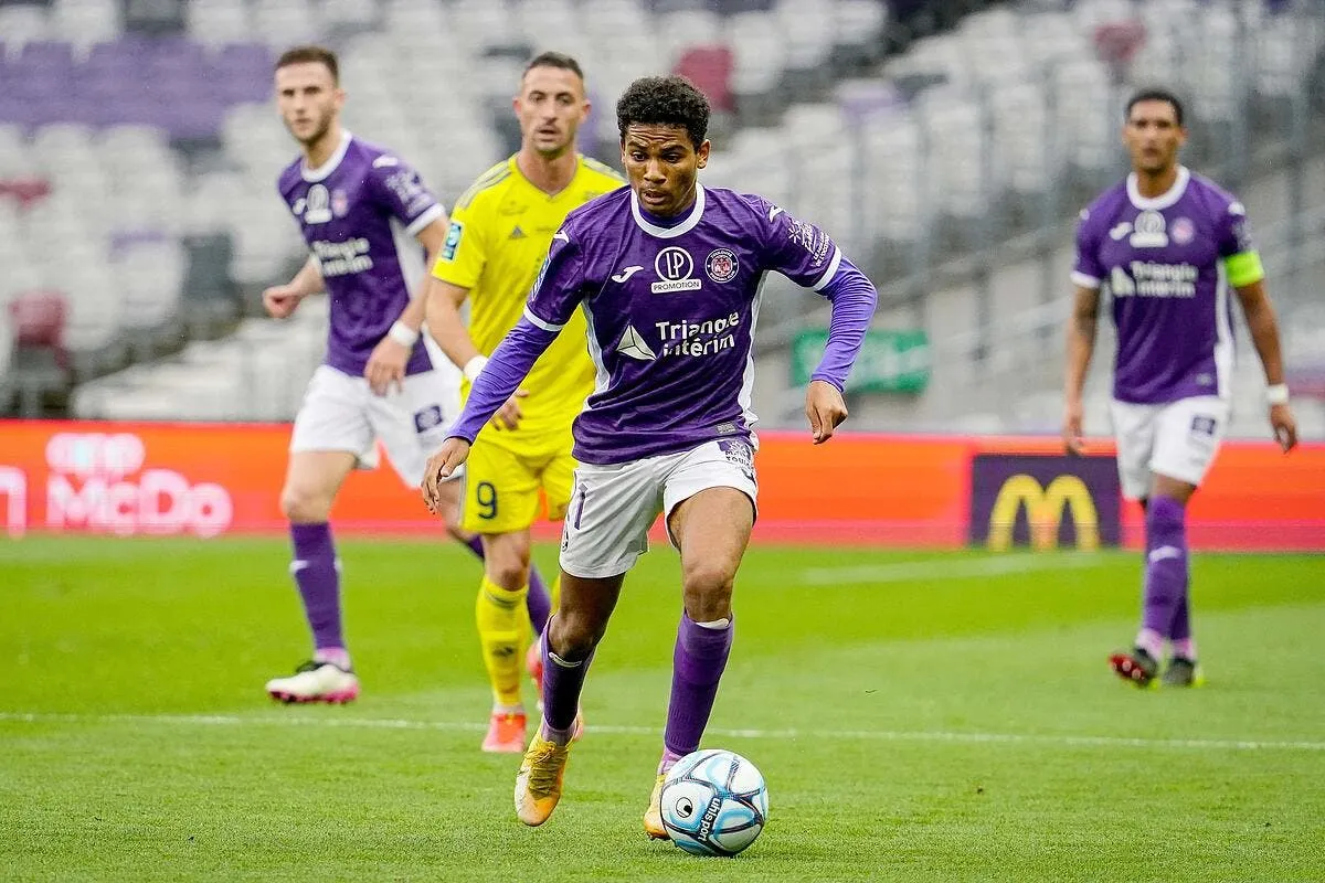 om amine adli le bon plan de la fin du mercato icon 210512p39477 319677