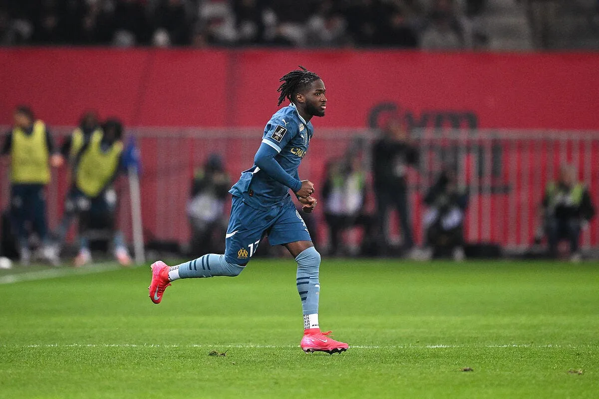 om de zerbi vire trois joueurs dont jonathan rowe iconsport 250580 0359 387752