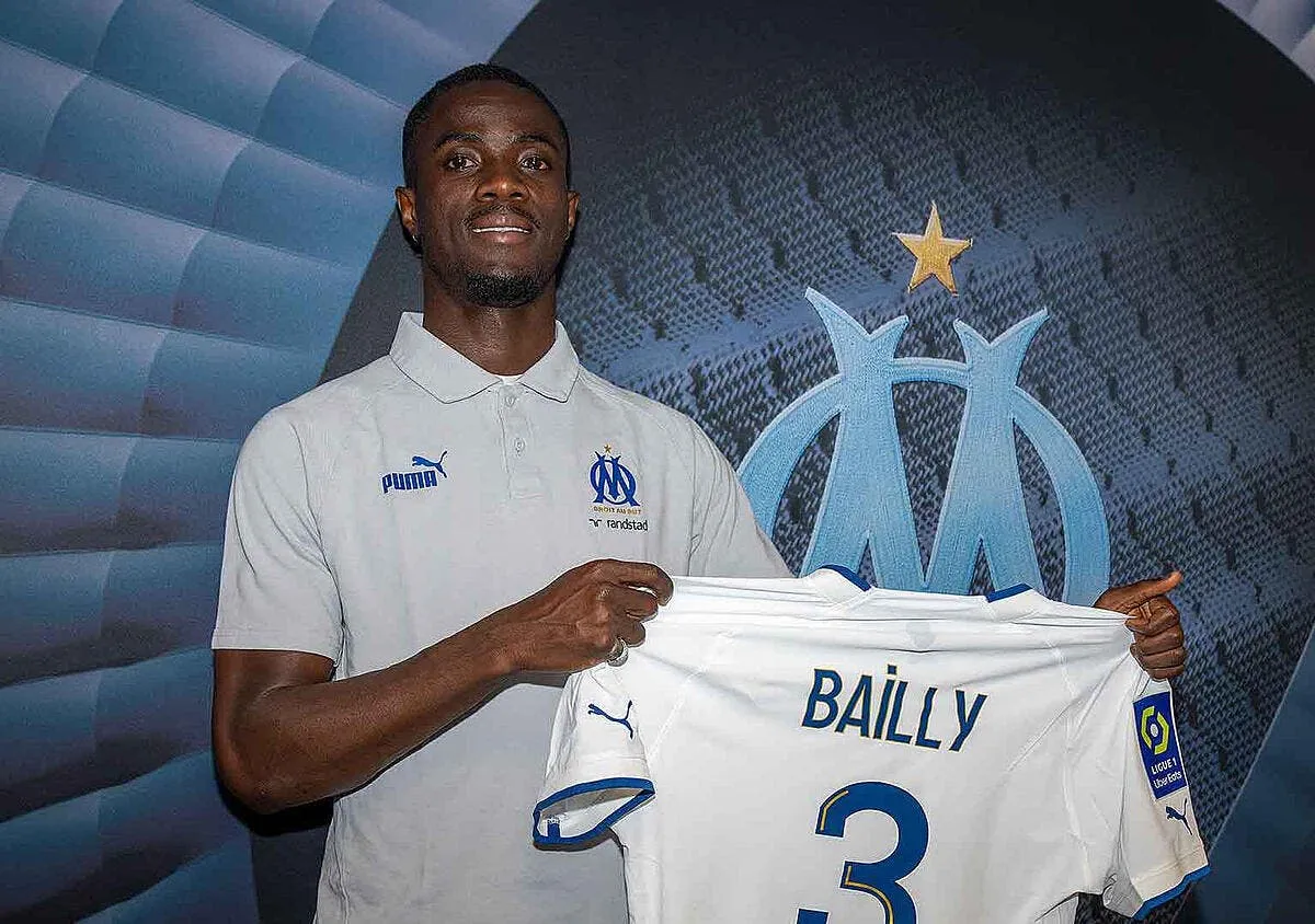 om eric bailly officiellement prete a marseille eric bailly 348679