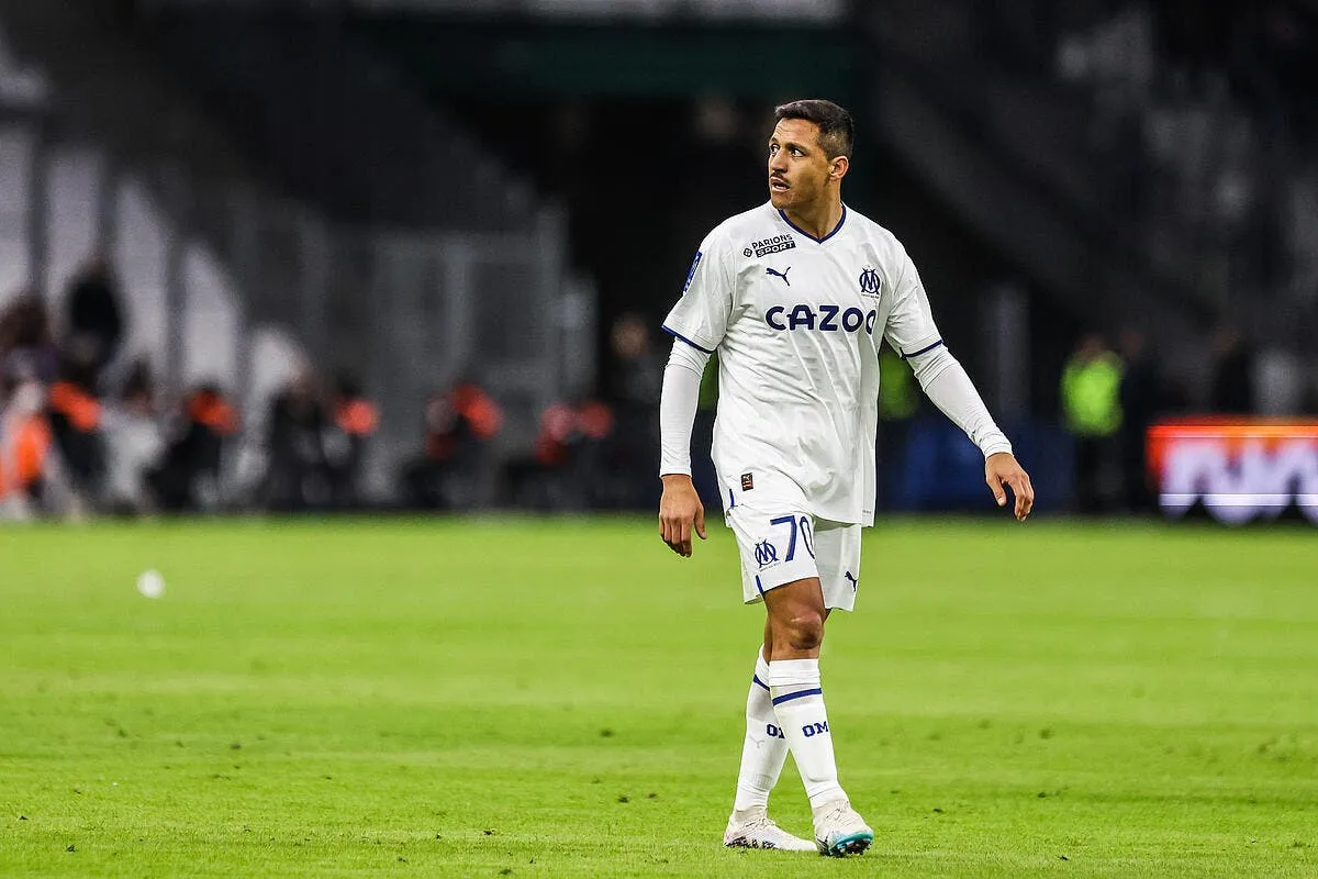 om l inter refuse de pleurer alexis sanchez icon fid 6164 2 358790