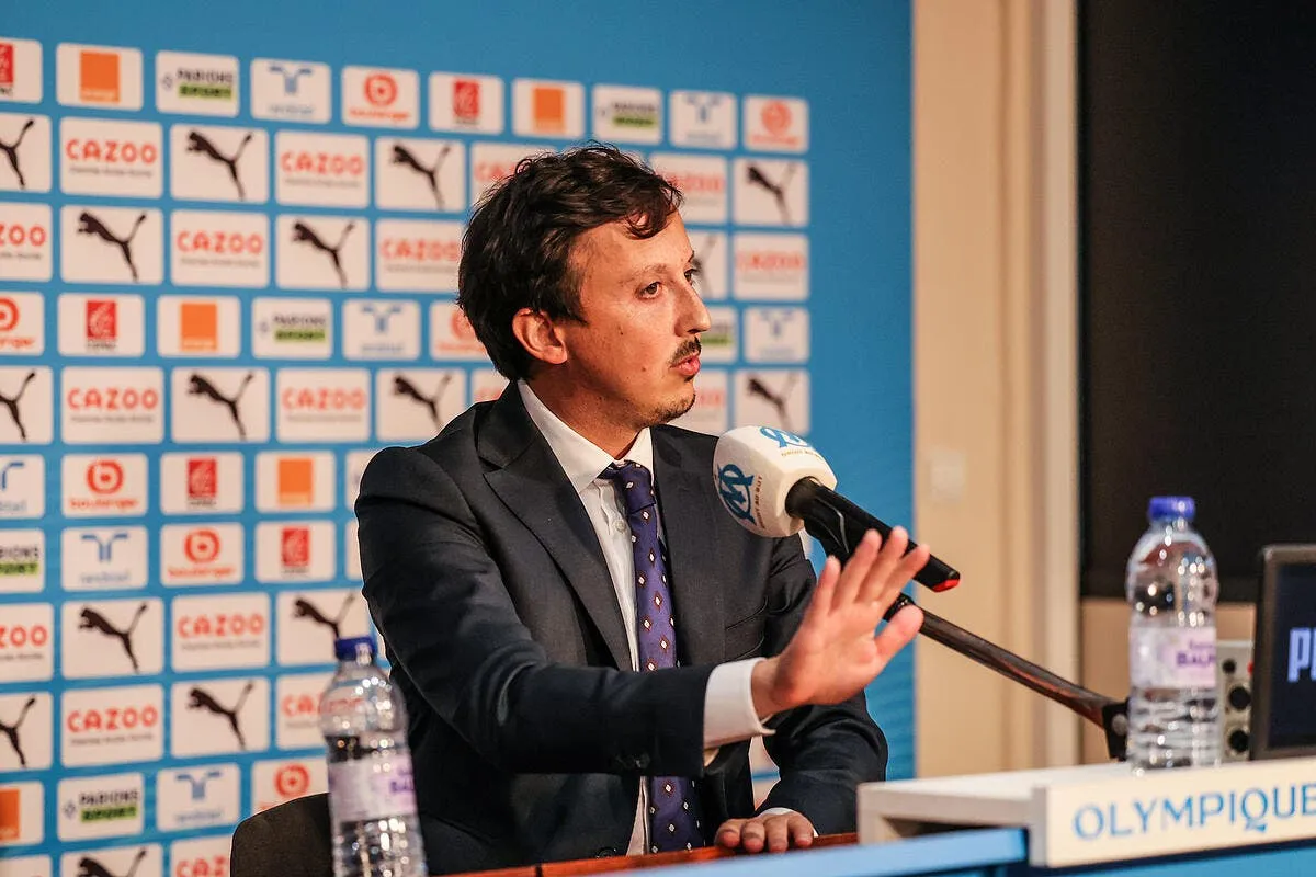 om la strategie deroutante de longoria pour trouver le futur coach icon fid 7911 361426