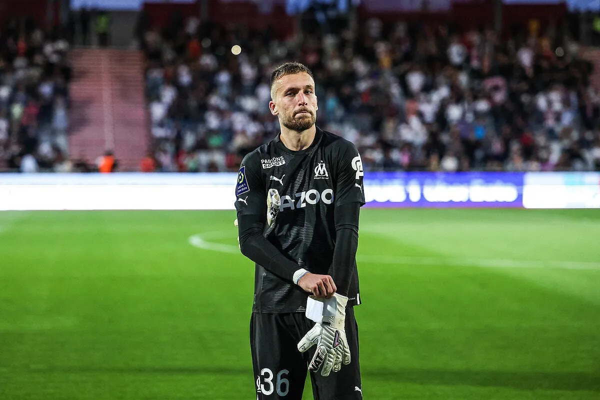 om le gardien mystere identifie les fans sont decus ruben blanco 363042