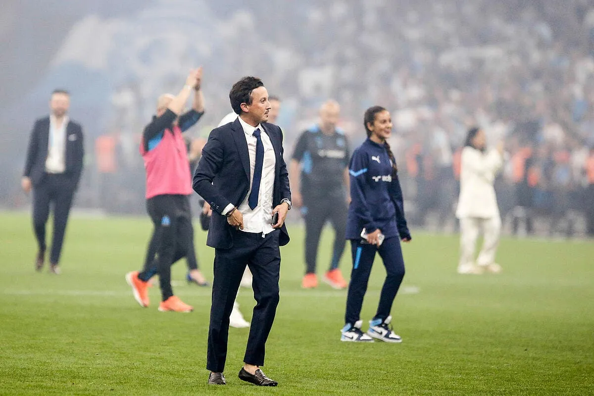 om les supporters pardonnent tout a longoria icon d1r0196 344497