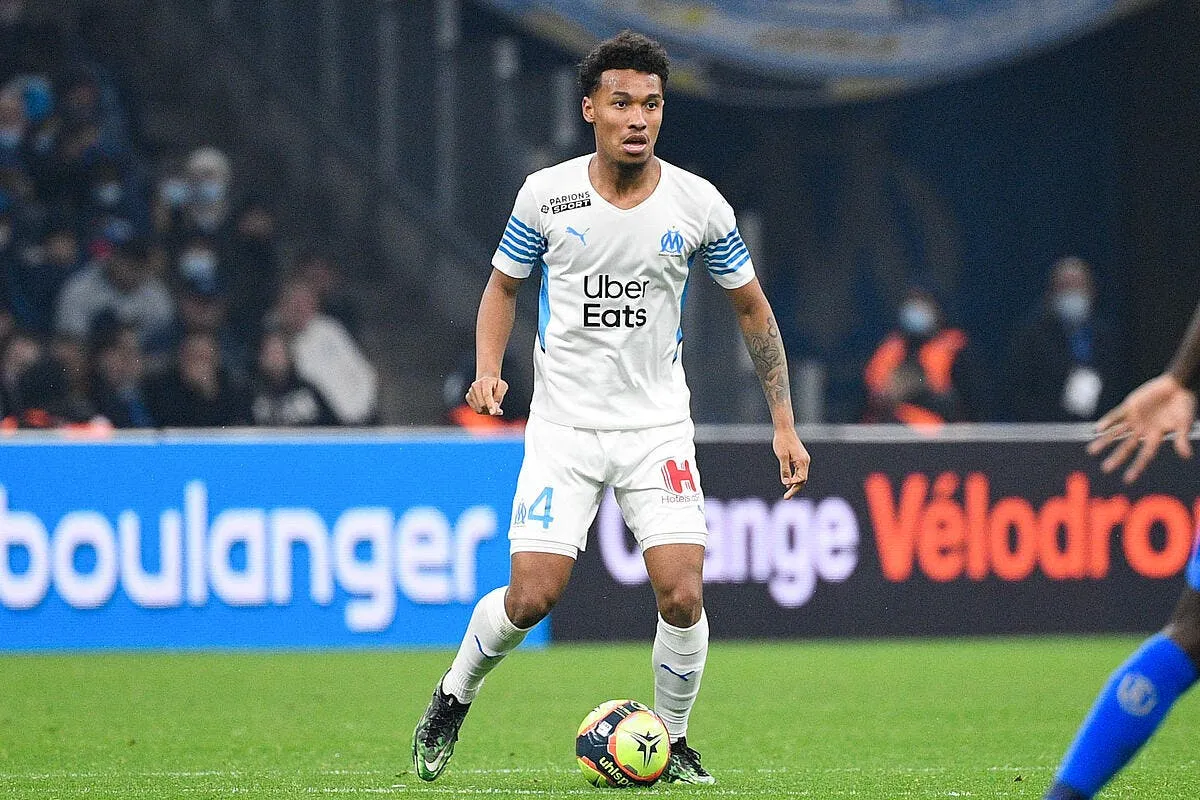 om longoria pret a tout pour vendre kamara cet hiver icon 018609 0212 332883