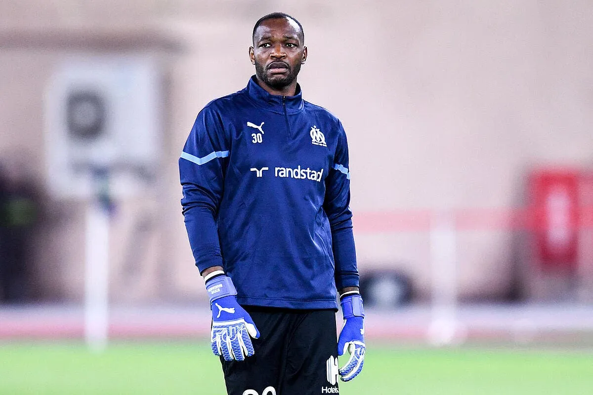om longoria veut expedier mandanda a saint etienne mandanda 23 330315