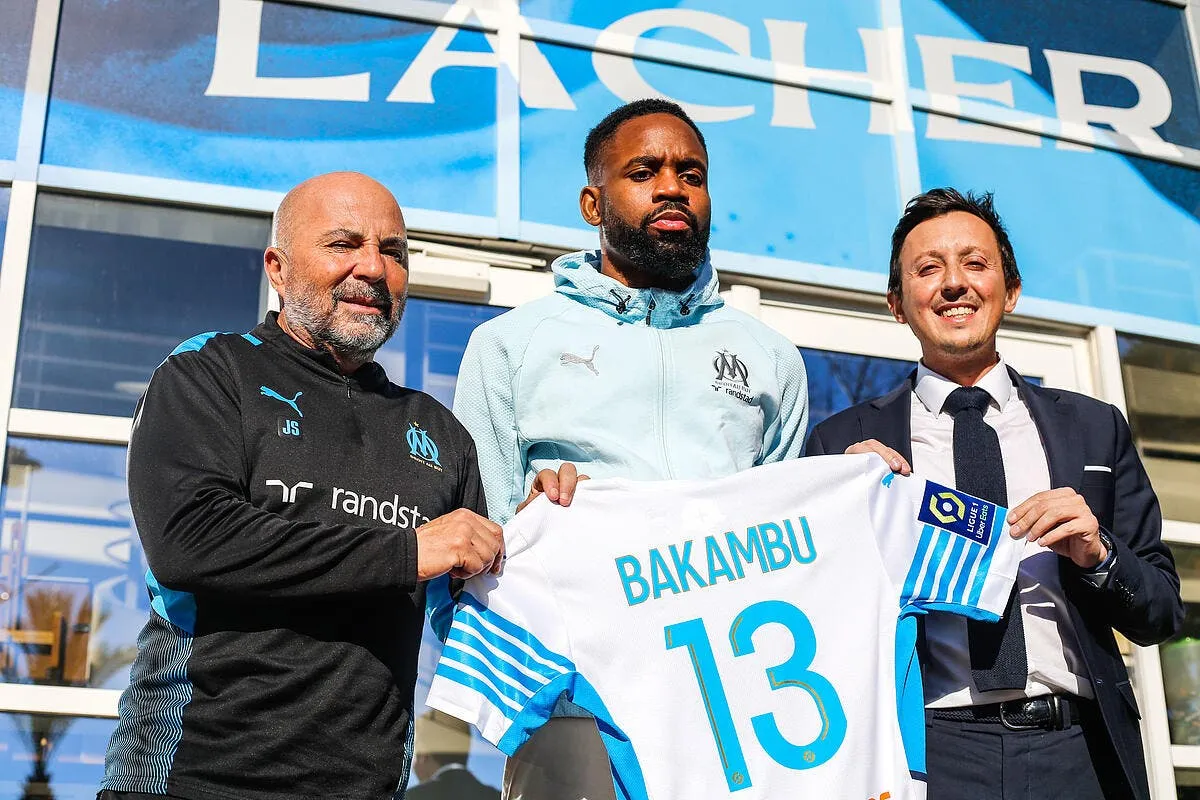 om mercato boucle sur le sens des arrivees icon d1r9748 333099