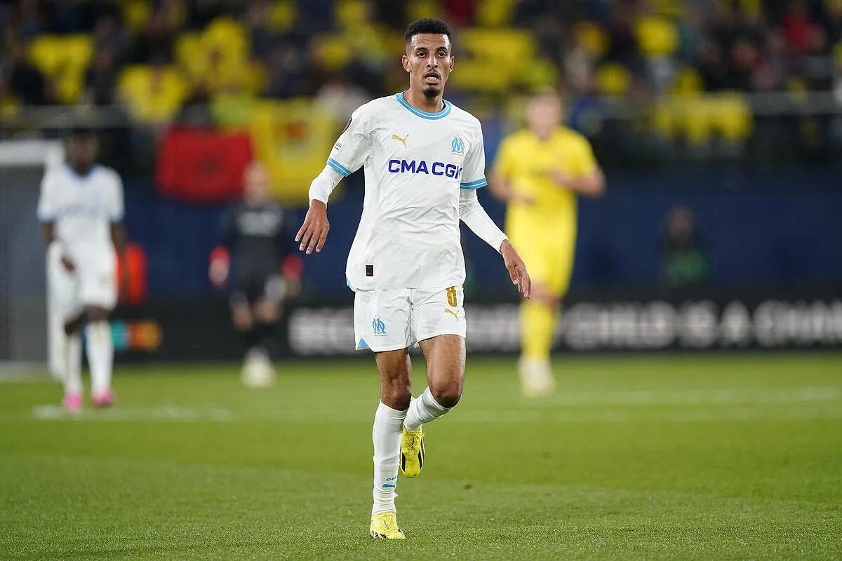 om ounahi a la rue pau lopez en sauveur a villarreal iconsport 198309 0034 373216